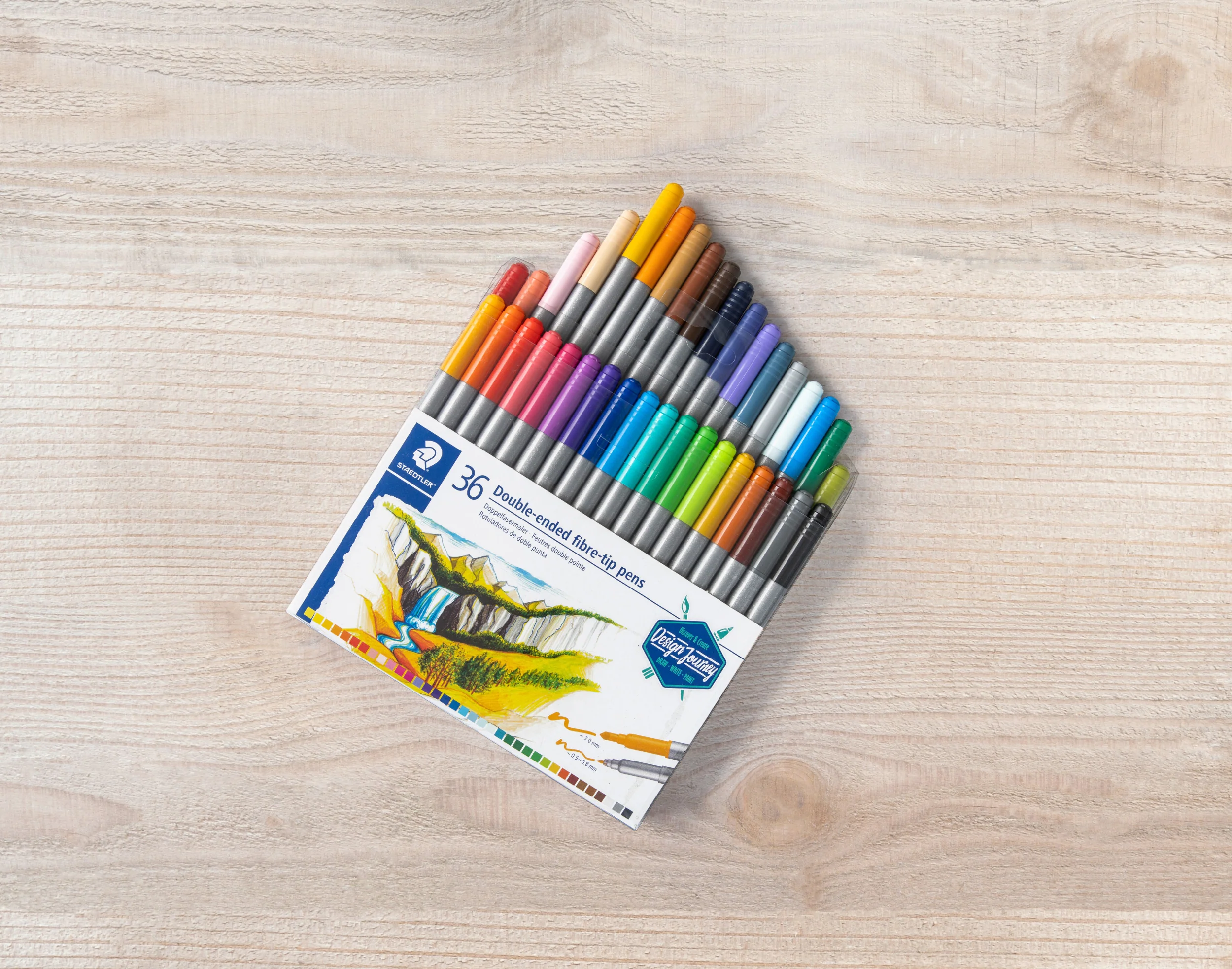 Etui de 36 feutres de coloriage double pointe Edition Design Journey - Image 4