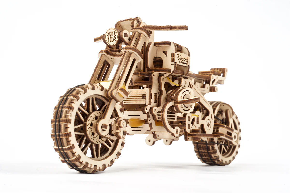 Kit maquette à construire Ugears Moto Scrambler avec side-car - Image 4