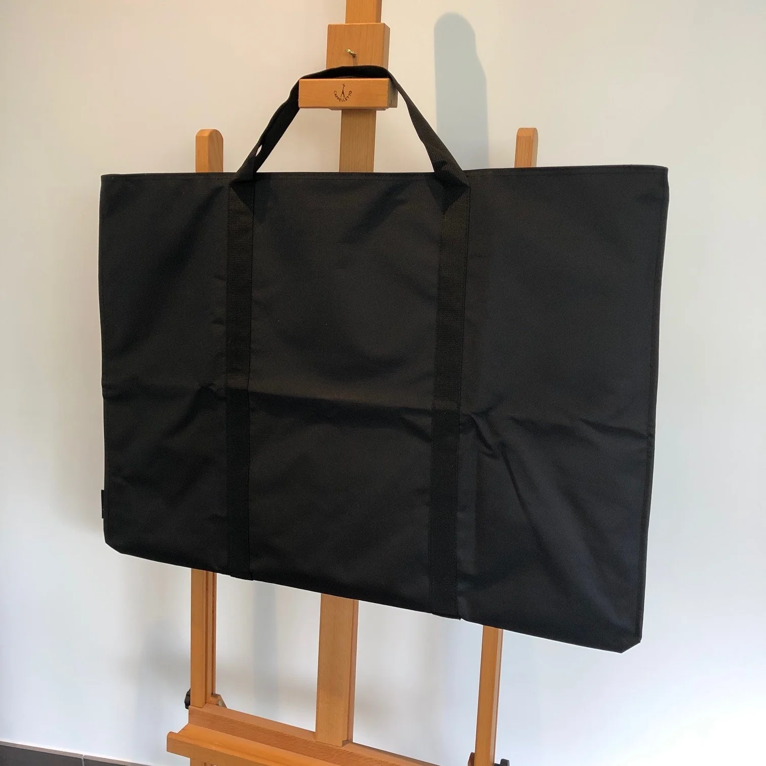 Sac souple PVC noir 59x79x5 raisin avec sangles - Image 3